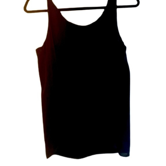 Reitmans tank top - Picture 2 of 3